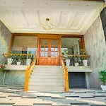 Hotel Grand Cabbana By Levelup Hotels